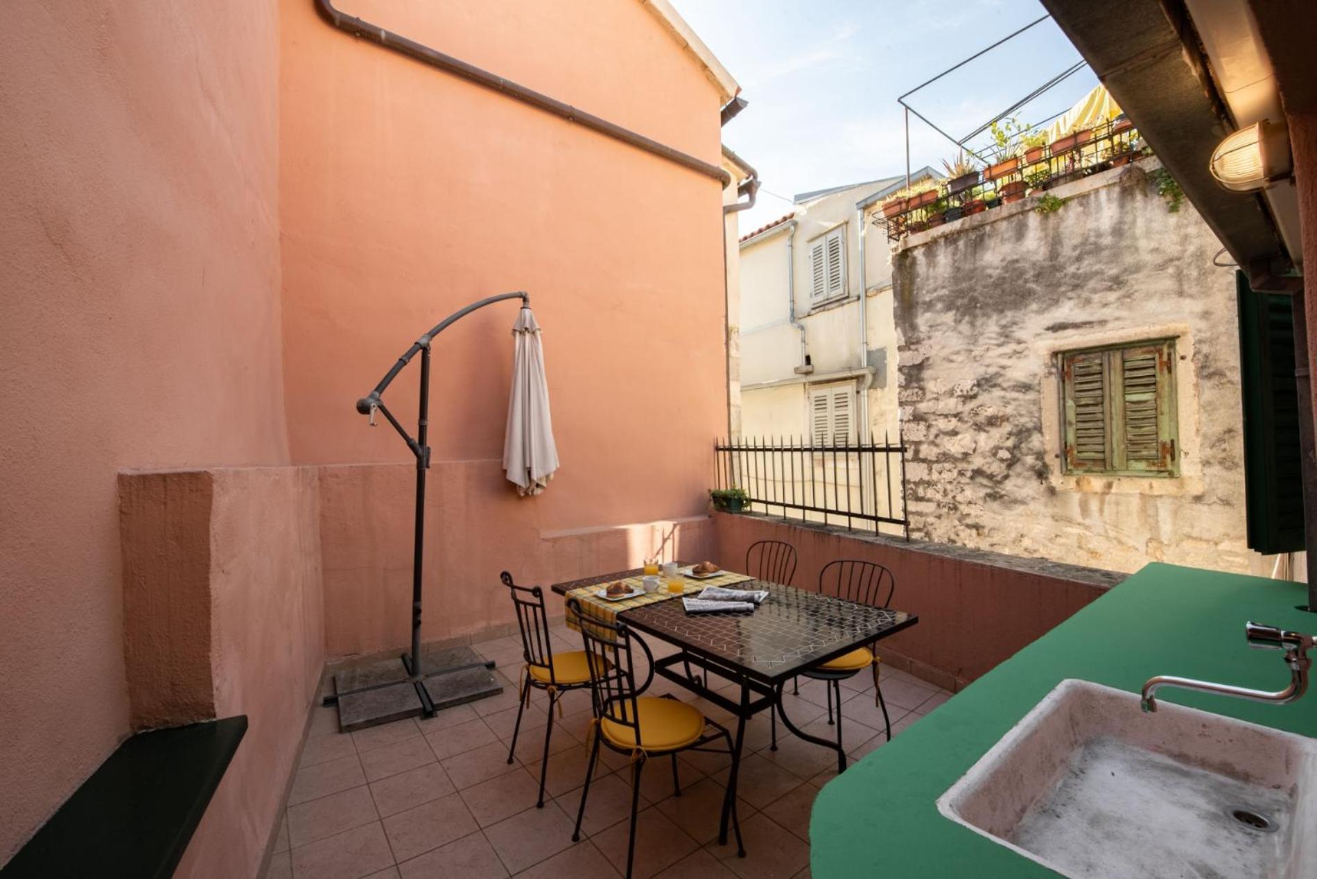 Duplex With Terrace In The City Centar Split Exteriör bild